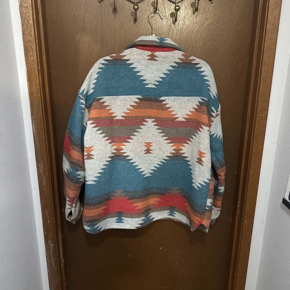 Aztec Print Shacket Jacket - Picture 4 of 4